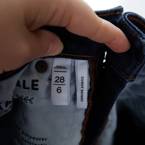 LOFT Curvy Skinny Jeans Women's Size 28 - Picture 6 of 7